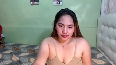 Snapshot of yhang_slut chatting on September 15, 2025, 5:18 am yhang_slut online show from September 15, 2025, 5:18 am