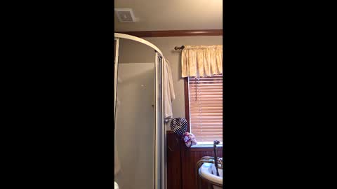 ynfantejovanny online show from May 13, 2026, 5:54 pm