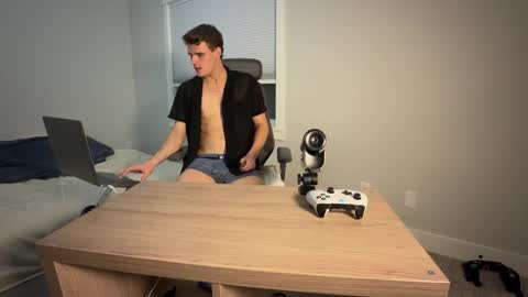 yngdesire1 online show from February 9, 2026, 8:18 am