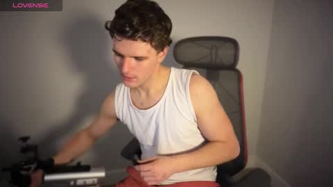 yngdesire1 online show from March 27, 2026, 9:53 am