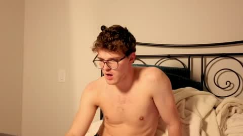 yngdesire1 online show from April 26, 2026, 11:30 am