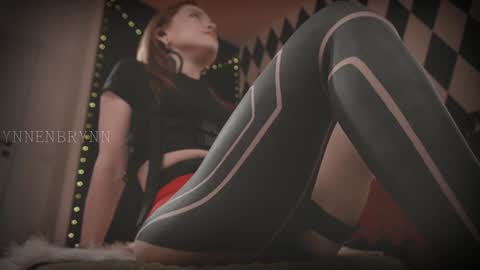 ynnenbrynn online show from December 5, 2024, 10:44 am