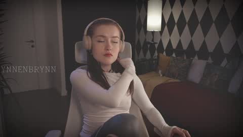 ynnenbrynn online show from January 7, 2025, 9:29 am