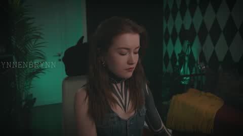 ynnenbrynn online show from January 25, 2025, 11:23 am