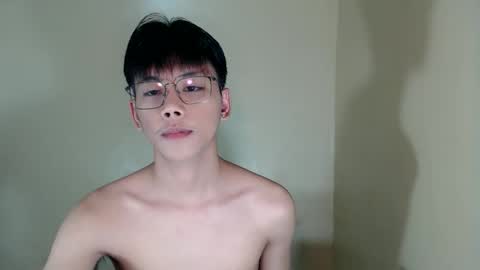 ynotyu online show from November 6, 2025, 12:28 pm