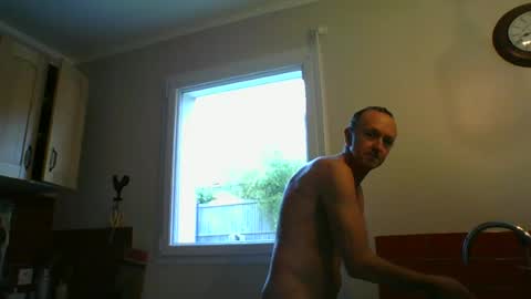 Yoann online show from June 19, 2026, 6:29 am