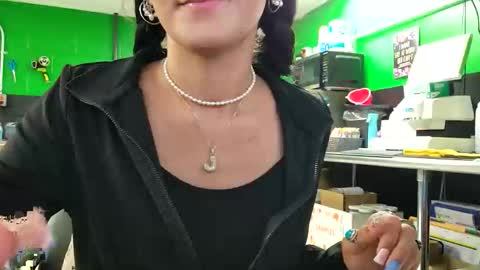 Snapshot of yoitshoney chatting on May 19, 2026, 3:07 pm Yoitshoney online show from May 19, 2026, 3:07 pm