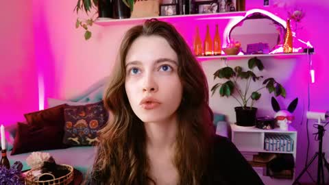 yoka_paradoxxx online show from May 20, 2026, 11:27 am