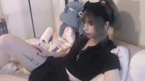 Yokai Girl online show from December 4, 2024, 10:30 pm