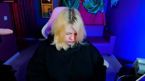 Yoki online show from January 10, 2026, 6:37 am