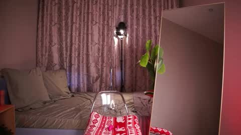 Yoko online show from March 4, 2026, 5:46 am