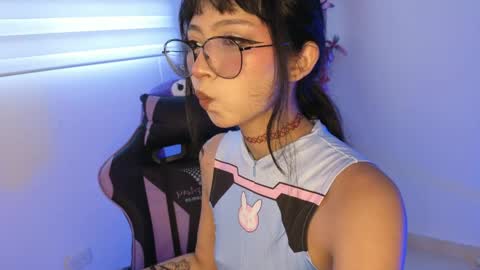 Yommi Winx online show from April 5, 2026, 9:34 pm