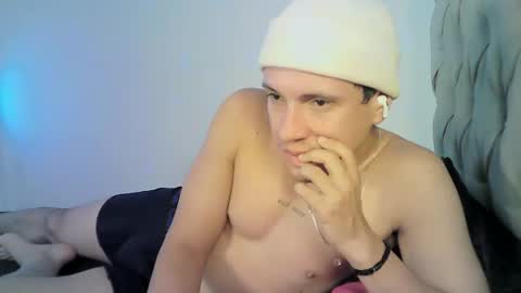 Snapshot of yonat_ chatting on October 26, 2025, 8:59 pm Yonat online show from October 26, 2025, 8:59 pm