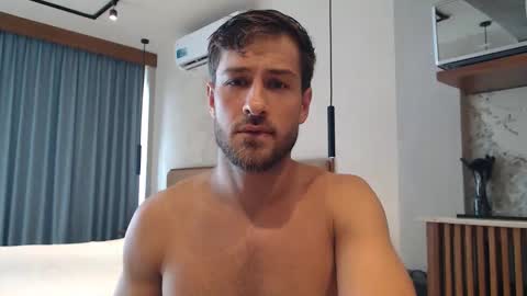 Yoooups online show from October 25, 2025, 4:57 pm