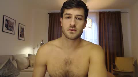 Yoooups online show from December 16, 2025, 12:21 pm