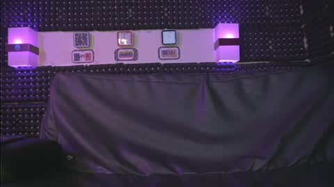 Snapshot of yorsandulce chatting on January 12, 2025, 4:00 am dulceandyors online show from January 12, 2025, 4:00 am