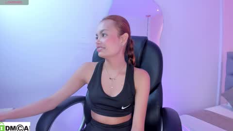 Yoselin online show from February 25, 2026, 3:54 pm