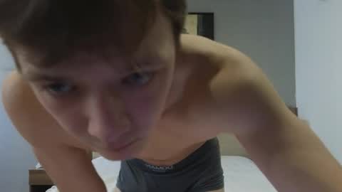 you_dream_ online show from April 16, 2026, 4:02 am