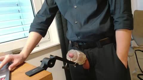 Rob online show from December 19, 2025, 12:01 pm