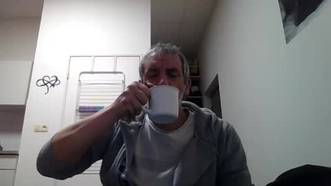 CrayZio online show from March 9, 2025, 3:32 am