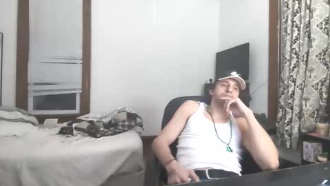 Snapshot of youknowwhoitis412 chatting on March 15, 2026, 6:52 am Edging my Girthy Dick online show from March 15, 2026, 6:52 am