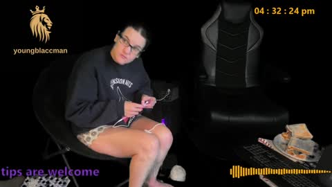 Snapshot of younblaccman6969 chatting on January 9, 2025, 10:31 pm younblaccman6969 online show from January 9, 2025, 10:31 pm