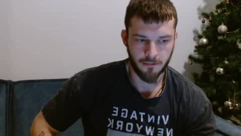 Snapshot of your420_cam chatting on January 25, 2025, 4:35 pm your420_cam online show from January 25, 2025, 4:35 pm