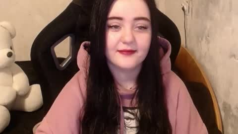 Snapshot of your_8a8y chatting on December 26, 2024, 10:59 am your_8a8y online show from December 26, 2024, 10:59 am