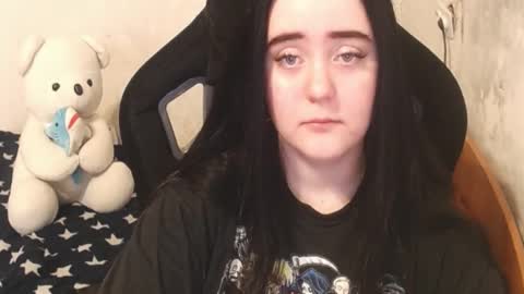 Snapshot of your_8a8y chatting on January 13, 2025, 8:47 am your_8a8y online show from January 13, 2025, 8:47 am