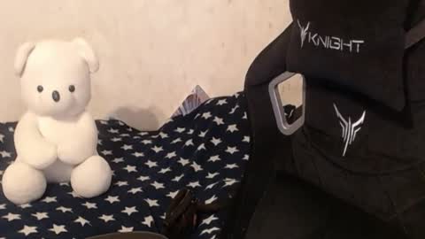 Snapshot of your_8a8y chatting on January 14, 2025, 11:31 am your_8a8y online show from January 14, 2025, 11:31 am