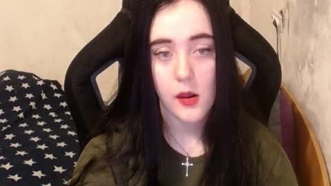 Snapshot of your_8a8y chatting on January 16, 2025, 11:58 am your_8a8y online show from January 16, 2025, 11:58 am