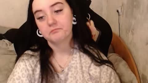 Snapshot of your_8a8y chatting on September 29, 2025, 1:05 pm your_8a8y online show from September 29, 2025, 1:05 pm