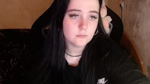 Snapshot of your_8a8y chatting on January 9, 2026, 12:08 pm your_8a8y online show from January 9, 2026, 12:08 pm