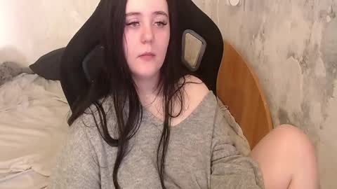 your_8a8y online show from April 7, 2026, 7:20 am