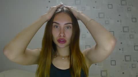 Amelia online show from May 14, 2026, 5:42 pm
