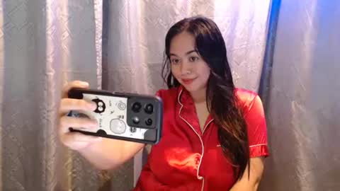 Snapshot of your_diane chatting on February 8, 2025, 12:28 pm Diane online show from February 8, 2025, 12:28 pm