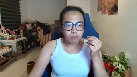 your_dreamgirlxxx69 online show from May 8, 2026, 1:16 pm