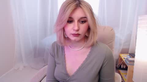 Freya online show from February 13, 2025, 11:17 am