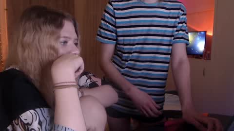 Snapshot of your_horny_friends chatting on February 5, 2025, 8:35 pm Your Horny Friends online show from February 5, 2025, 8:35 pm