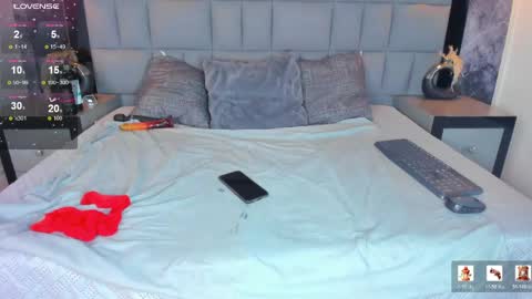 Snapshot of your_lady_milf chatting on May 30, 2026, 5:43 pm your_lady_milf online show from May 30, 2026, 5:43 pm