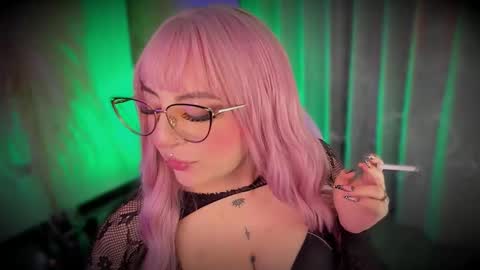 Cami independent model online show from February 19, 2026, 7:26 am