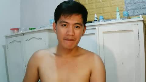 your_love_miaka online show from April 16, 2026, 12:55 am