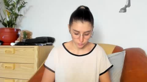 Andrea Your sweet farmer girl online show from February 18, 2025, 12:39 pm