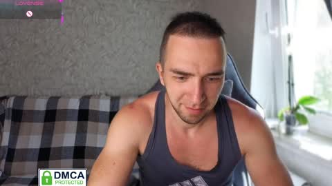 Your new boyfriend17 online show from May 25, 2026, 11:27 am