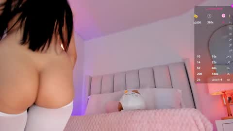 your_petite18 online show from May 14, 2026, 11:44 pm