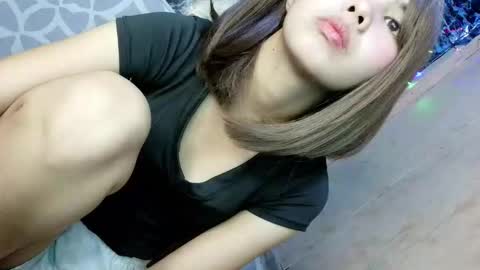 Snapshot of your_petite_miah07 chatting on March 4, 2026, 8:09 am your_petite_miah07 online show from March 4, 2026, 8:09 am