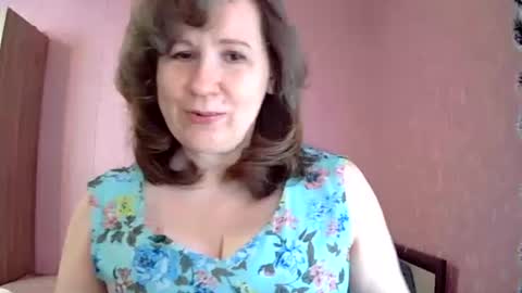 your_starsun online show from February 22, 2026, 11:42 am