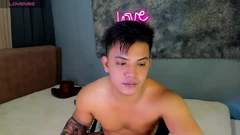 yourasian_bradley online show from January 17, 2026, 1:05 pm