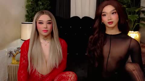 Snapshot of yourasiancockisontop chatting on October 13, 2025, 11:43 am kim online show from October 13, 2025, 11:43 am