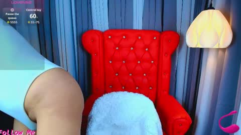 Goddess online show from May 11, 2026, 10:32 am
